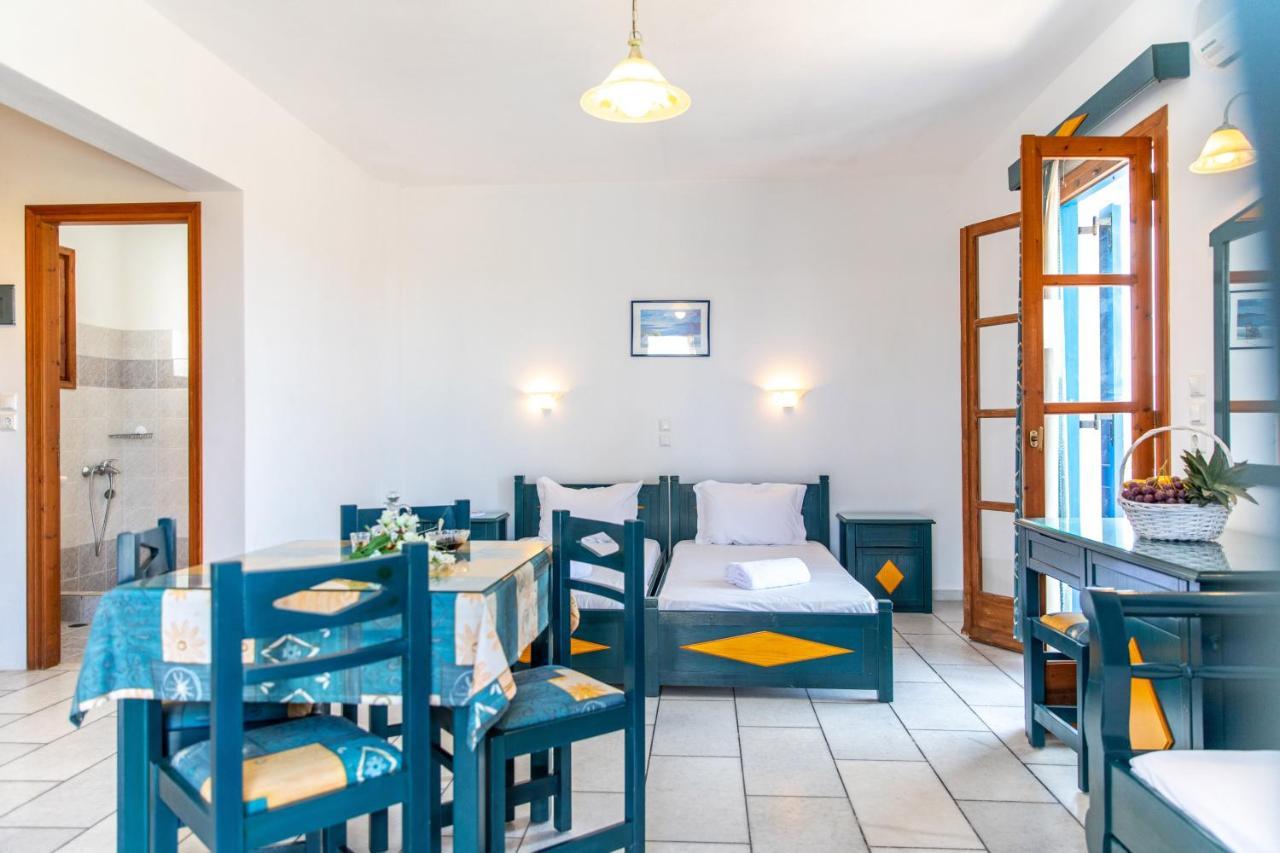 Surfer Paradise Naxos City Exterior photo