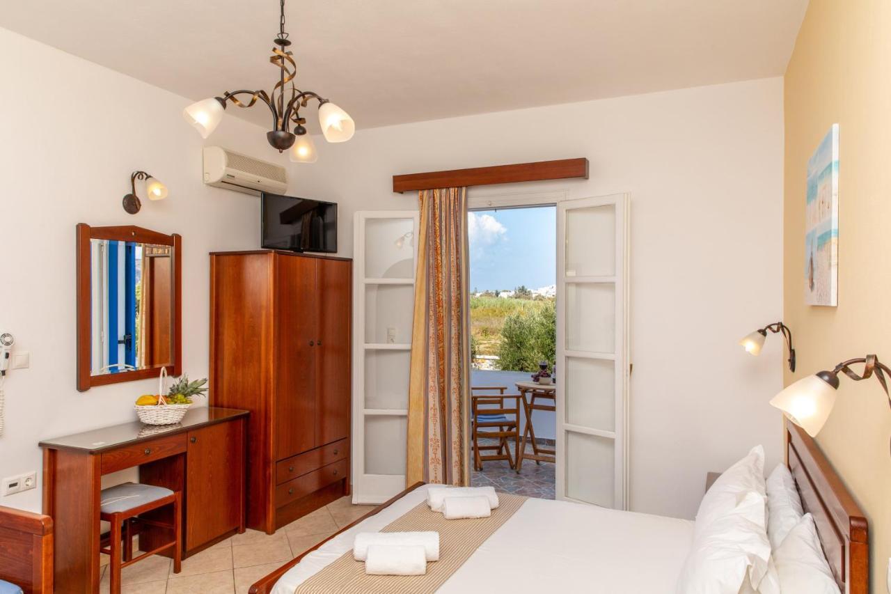 Surfer Paradise Naxos City Exterior photo